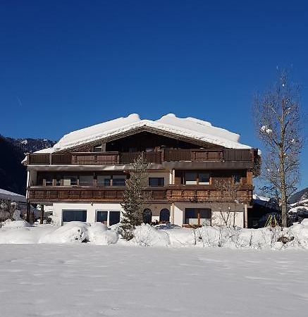 Familienferienhaus Florentine Лангенфельд Экстерьер фото