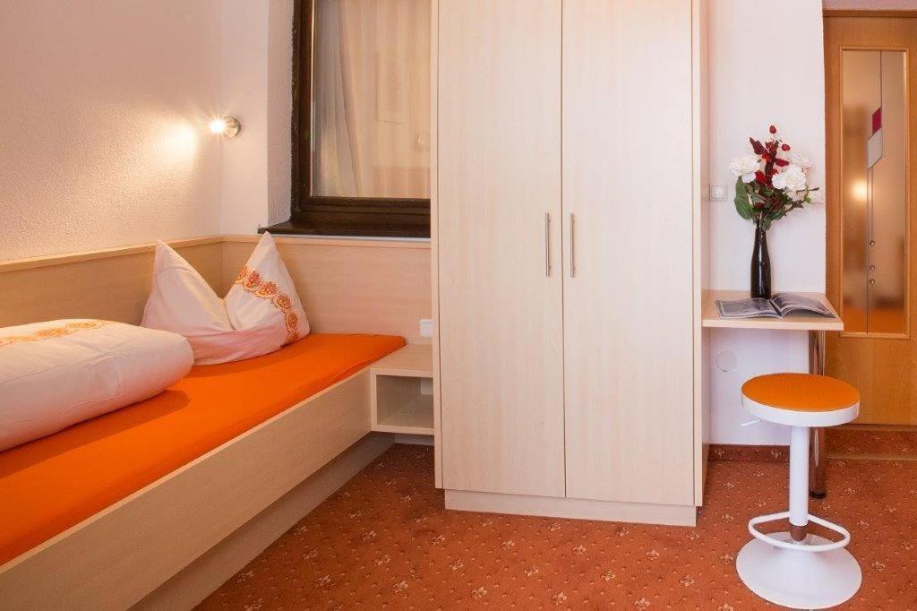 Familienferienhaus Florentine Лангенфельд Экстерьер фото